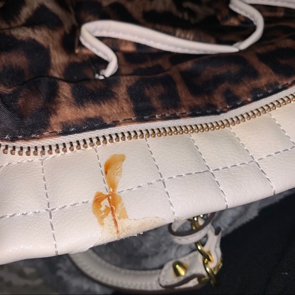 Jessica Simpson Handbag - Picture 9 of 10